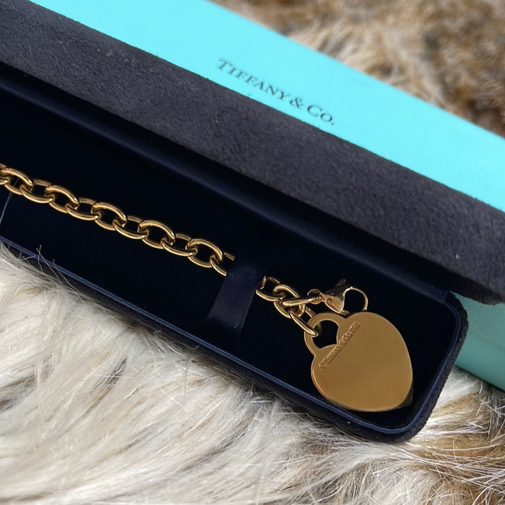 Tiffany & Co. 18k Yellow Gold Heart Tag Charm Bracelet